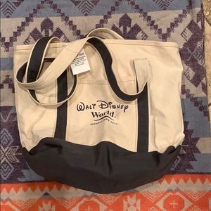 WALT DISNEY WORLD Canvas Tote